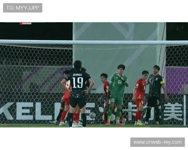 越南U23红牌逆境下点球胜韩国，商人重奖30亿越南盾